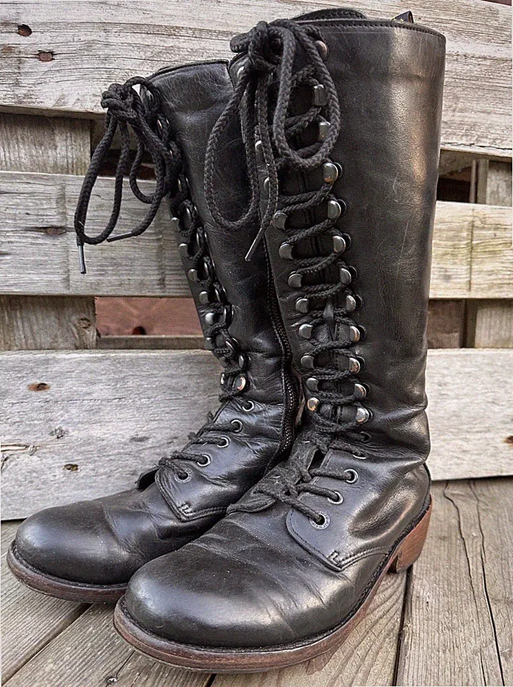 Dr. Martens 11634 kniehohe Schnürstiefel mit Reißverschluss EU 40 UK 6,5 schwarz
