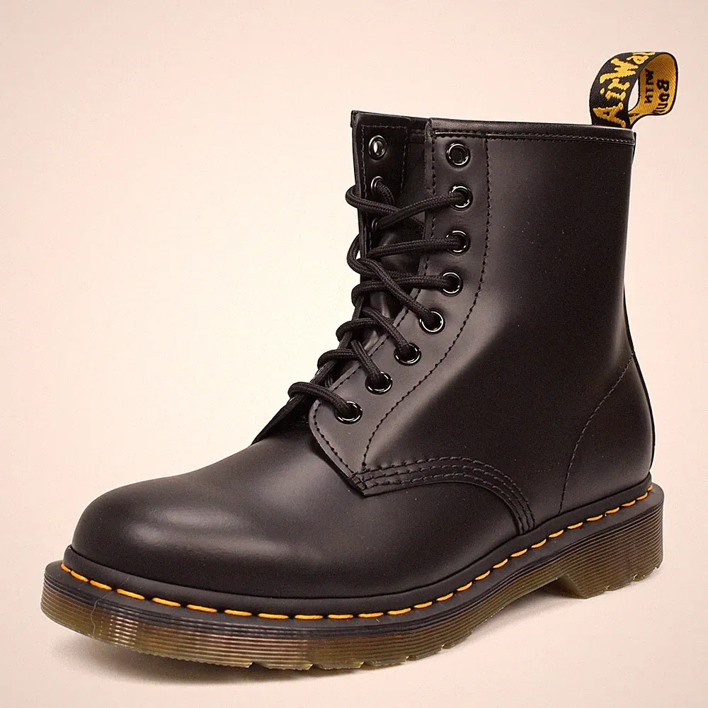 Dr. Martens 1460 - Black Smooth Black - Größe 37 [4 US 23cm] Damenschuhe