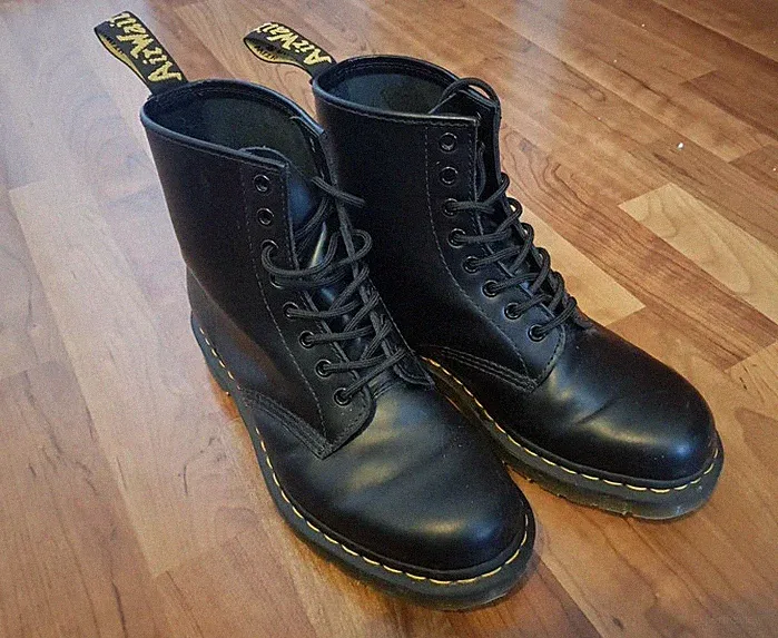 Dr. Martens 1460 - Größe 42 - 2 Mal getragen