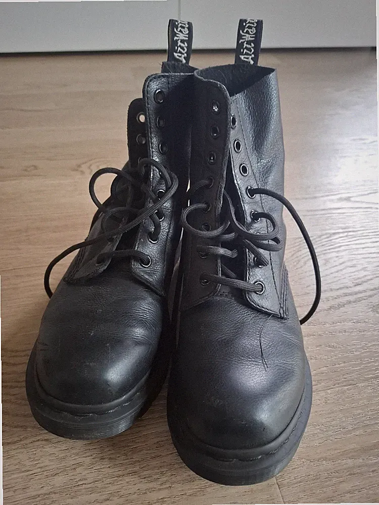 Dr. Martens 1460 Pascal Mono Schnürstiefel Damen Neuwertig