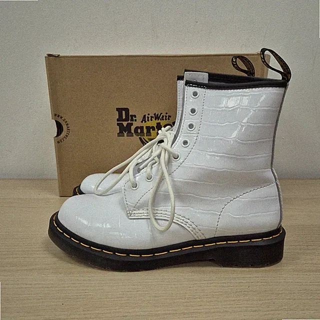 Dr Martens 1460 Wild Croc White Lackleder Stiefeletten Combat Boots UK 6 EU 39 #2