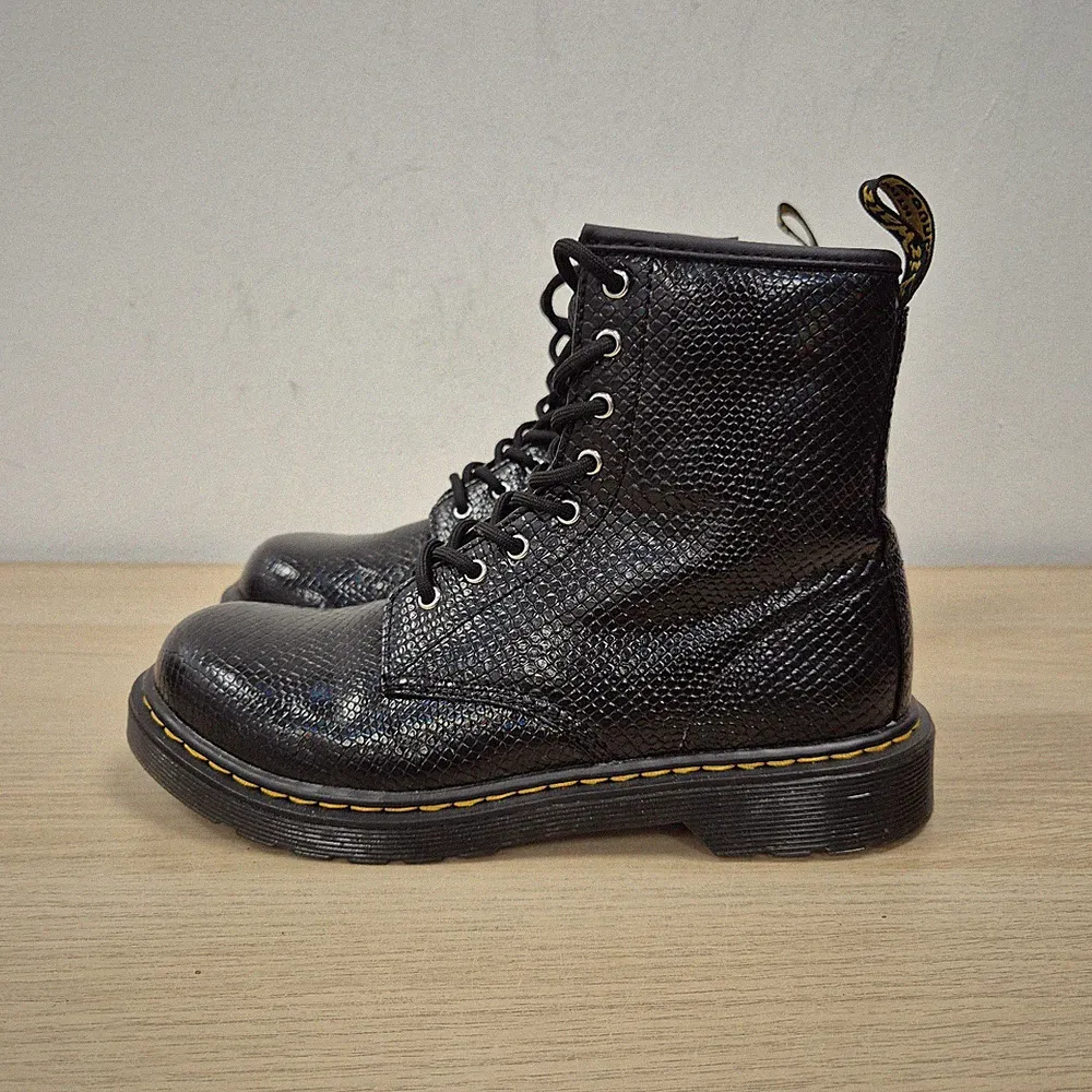 Dr. Martens 1460 Y Croc Embossed Black Ankle Zip Boots Size UK 4 EU 37 Womens