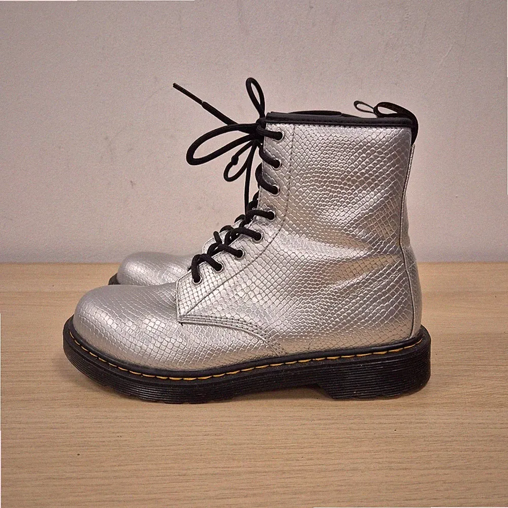 Dr Martens 1460 Y Silver Croc Print Leather Zip Ankle Boots Uk 4 Eu 37 Damen