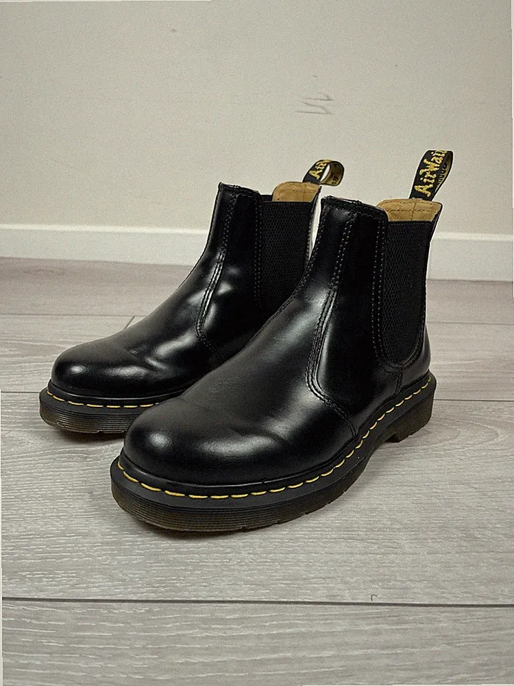 Dr. Martens 2976 Schwarz Leder Chelsea Damen Stiefel Größe 6 US 37 EU