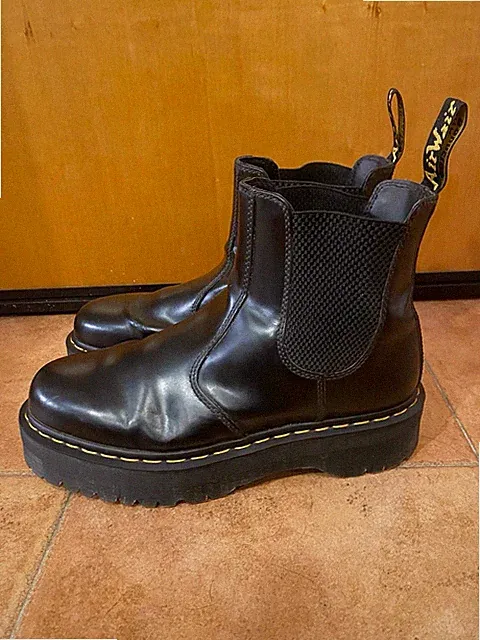 dr martens chelsea mit plateau