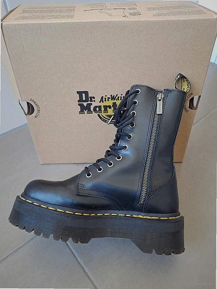 Dr Martens Jadon Hi Damen Gr. 38 Schwarz Plateau Reißverschluss Leder