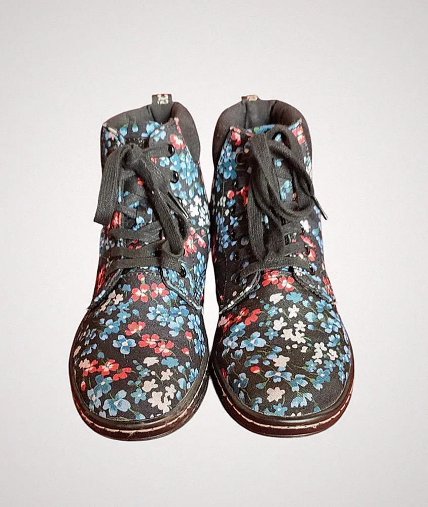 Dr Martens Maelly Damen Polnisch Amphibien Floral Nylon Regenschutz EU 38 UK 5