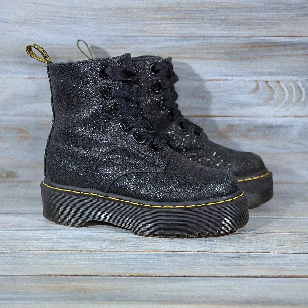 34,5 Glitzerstiefel