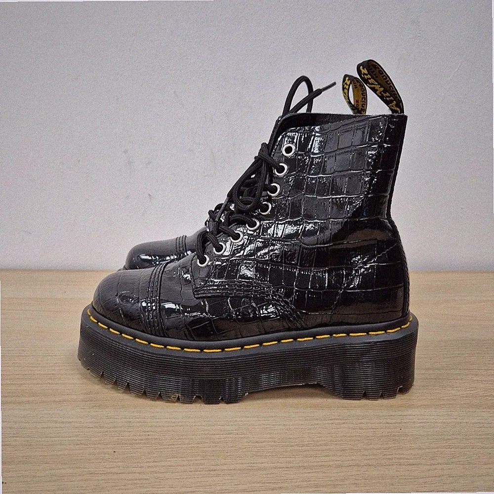 Dr Martens Sinclair Wild Black Croc Embossed Platform Leather Quad Boots Uk 4