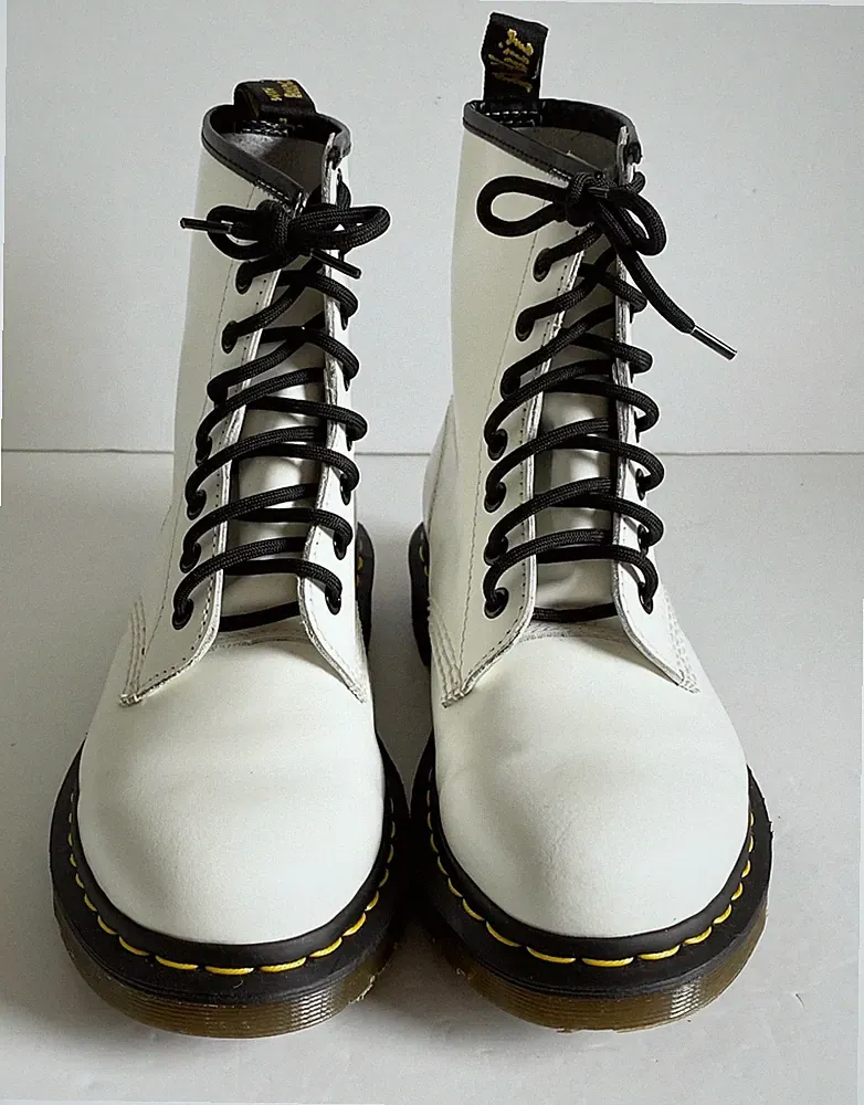DR MARTENS STIEFEL GRÖSSE 5 UK WEISS GELBE NÄHTE GLATTLEDER DOCS DM'S BIKER