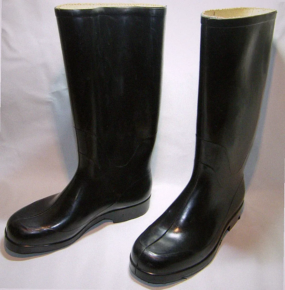 ELBIT ROBUSTE GUMMISTIEFEL GEFÜTTERT LANGER SCHAFT PROFILSOHLE Gr 40 - 42 NEU