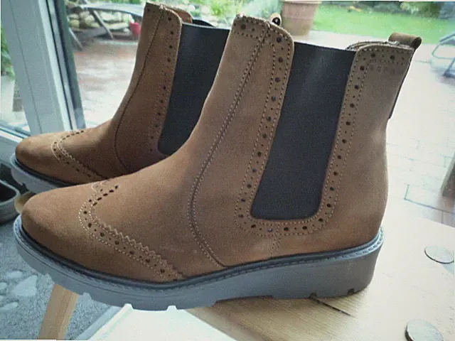 Esprit Stiefeletten Chelsea-Boots camel echt Leder Gr 38 auch 39 Stiefel Schuhe
