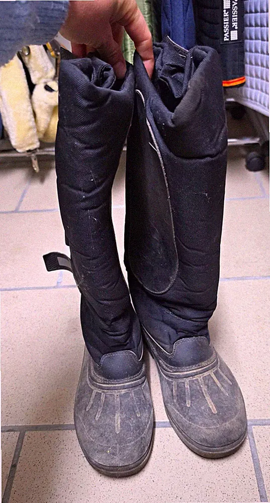 Euroriding Reitstiefel Winterstiefel Gummi schwarz gefüttert mit Klettverschlus