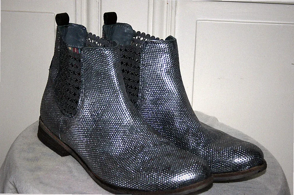 FELMINI Leder Boots silber Stiefelletten Chelsea wenig getragen in Gr. 41