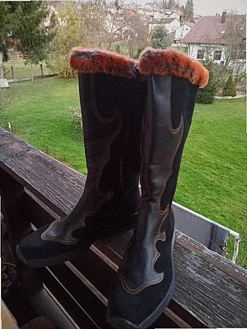 FLOTTE STIEFEL JUGENDLICH SPORTLICH TOLLES MUSTER COUNTRY STILGr.37 NEU +FEHLER
