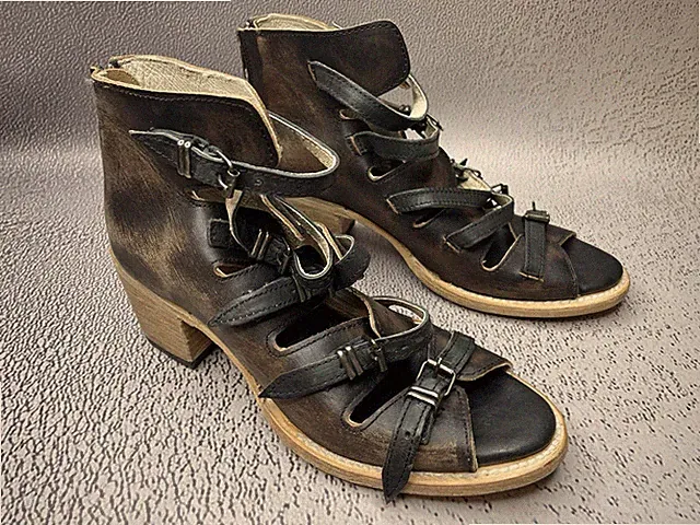 Freebird by Steven Quinn Damen-Ledersandalen schwarz braun Größe US 9