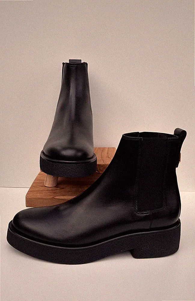 Furla Damen UK 4 EU 37 Schwarz Leder Zum Überziehen Stiefelette Blockabsatz Greta 270£