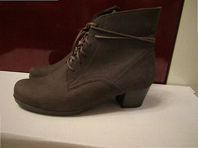 Gabor Comfort Basic Stiefeletten Braun Grau 96.635.46 große 5,5 Damenschuhe