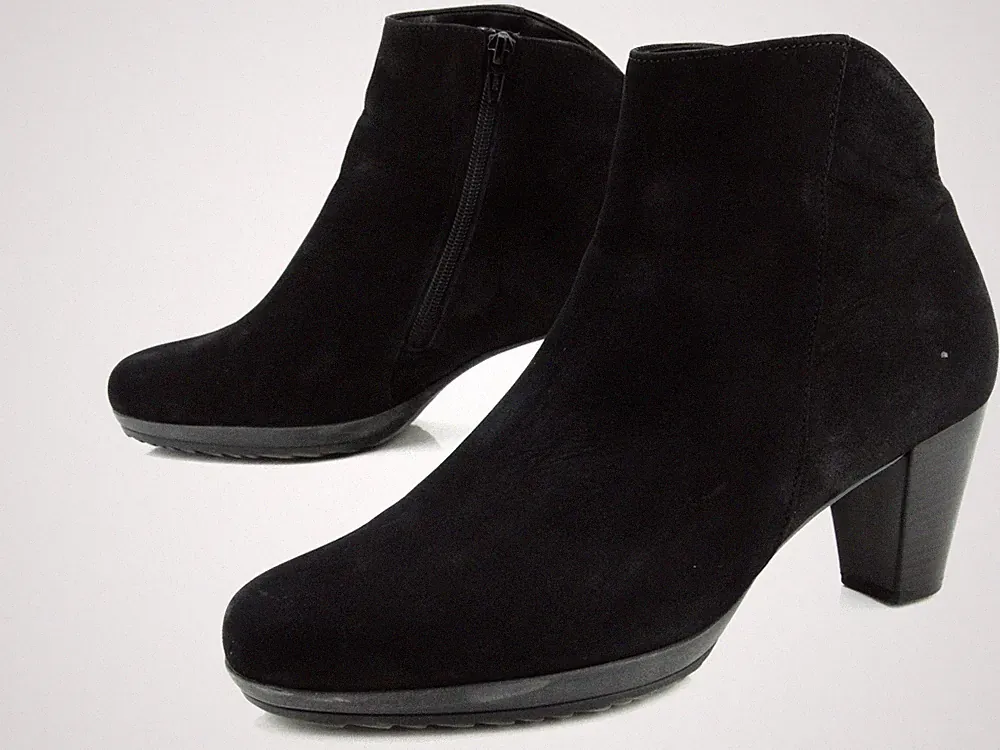 GABOR Schuhe Stiefeletten Damen Boots Winter stiefel Gr 40 UK 6,5 Schwarz