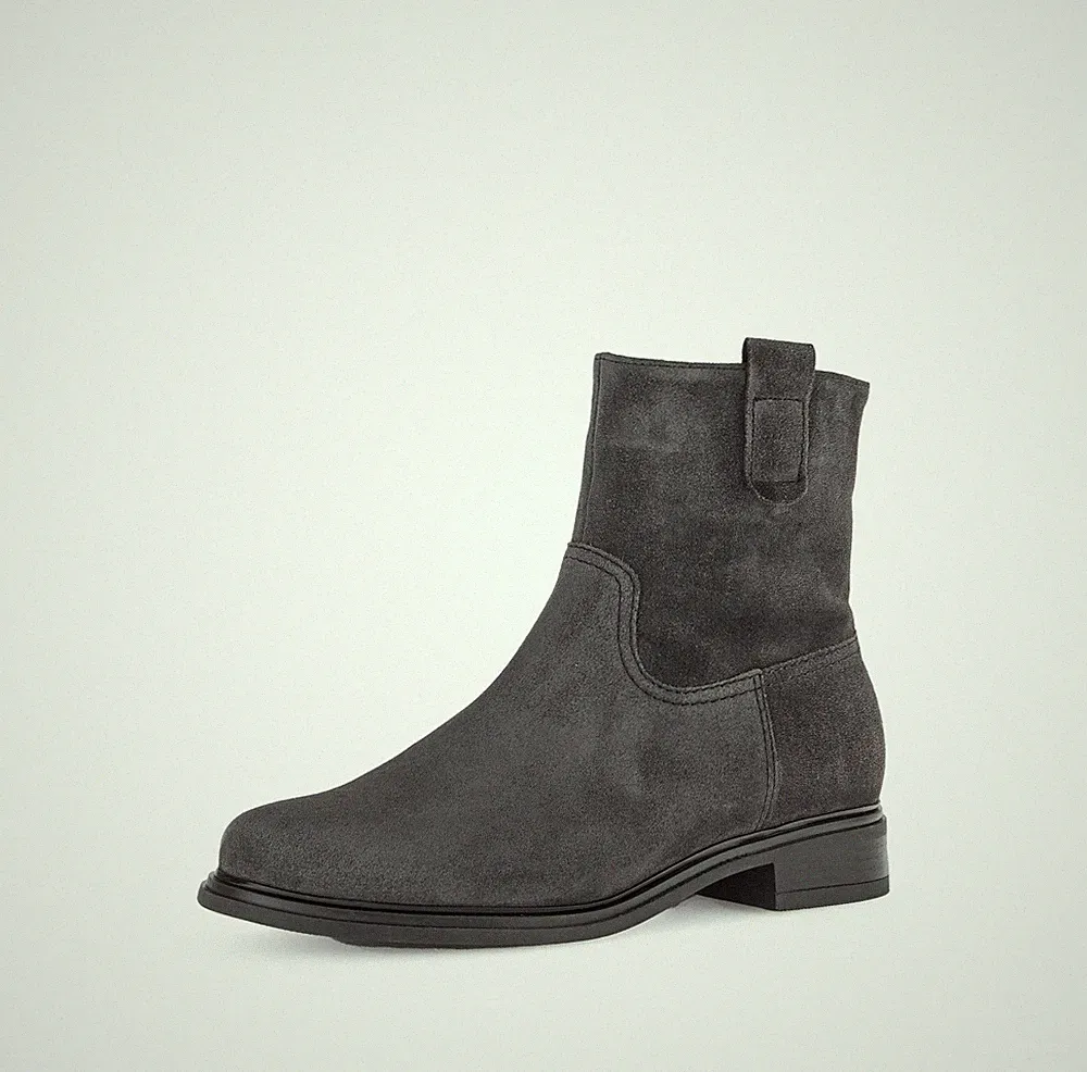 Gabor Stiefel Stiefeletten Cowboy Boots grau Leder Wechselfußbett flach
