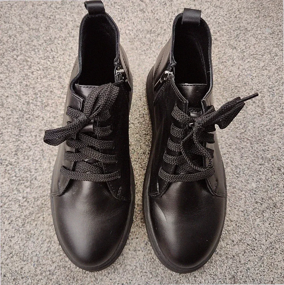 Gebrauchte Damen-Boots – Echtleder, Größe 38, schwarz
