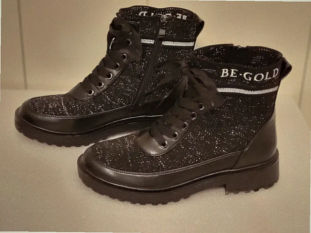 Gefütterte Strick Stiefelette Schwarz Glitzer Gr. 37 NEU BE GOLD