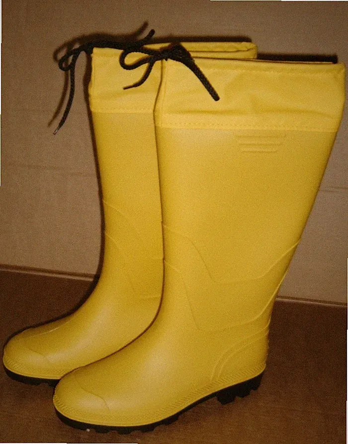 gelbe Gummistiefel aus PVC mit Stulpe - Modell SKIPPER Größe 40