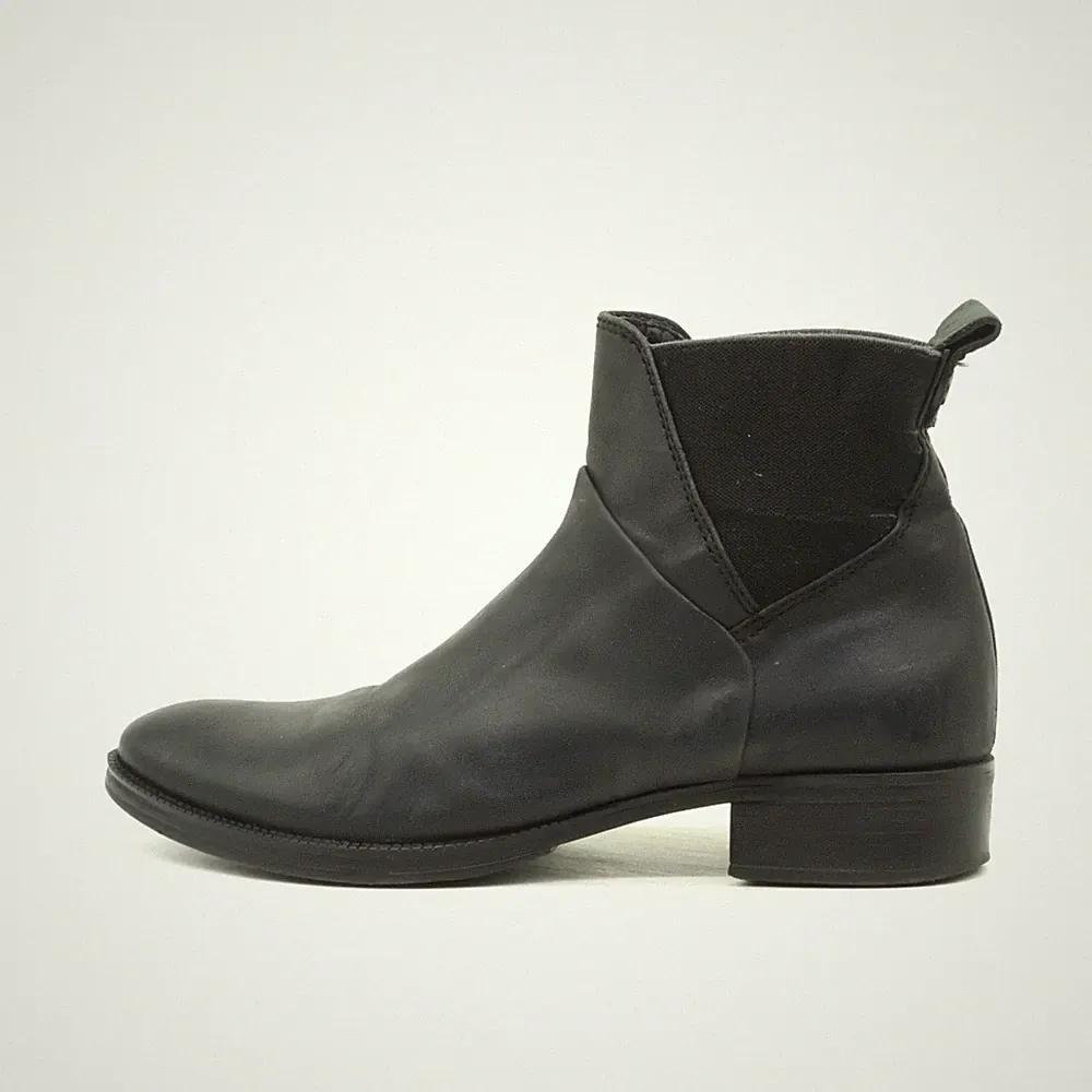 Geox Damen Chelsea Stiefel Schwarz Leder Knöchelhoch Chelsea-Stiefel EU 37