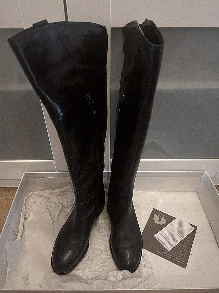Geox Damen Leder Stiefel, Größe 37.5, Schwarz