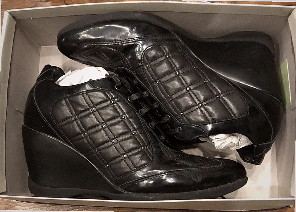 GEOX RESPIRA - schwarze Damen Stiefelette 39 - Wedge Absatz 8 cm kurzes Bein mit Schnürung