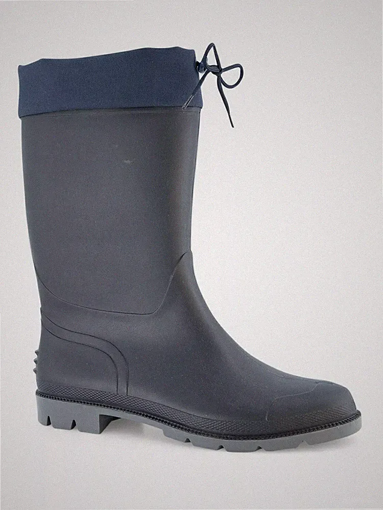44 Gartenstiefel