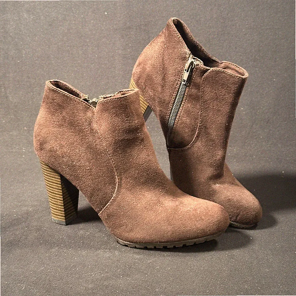 Graceland Stiefeletten Gr. 37 Braun Damen Booties Blockabsatz Velours-Optik Top