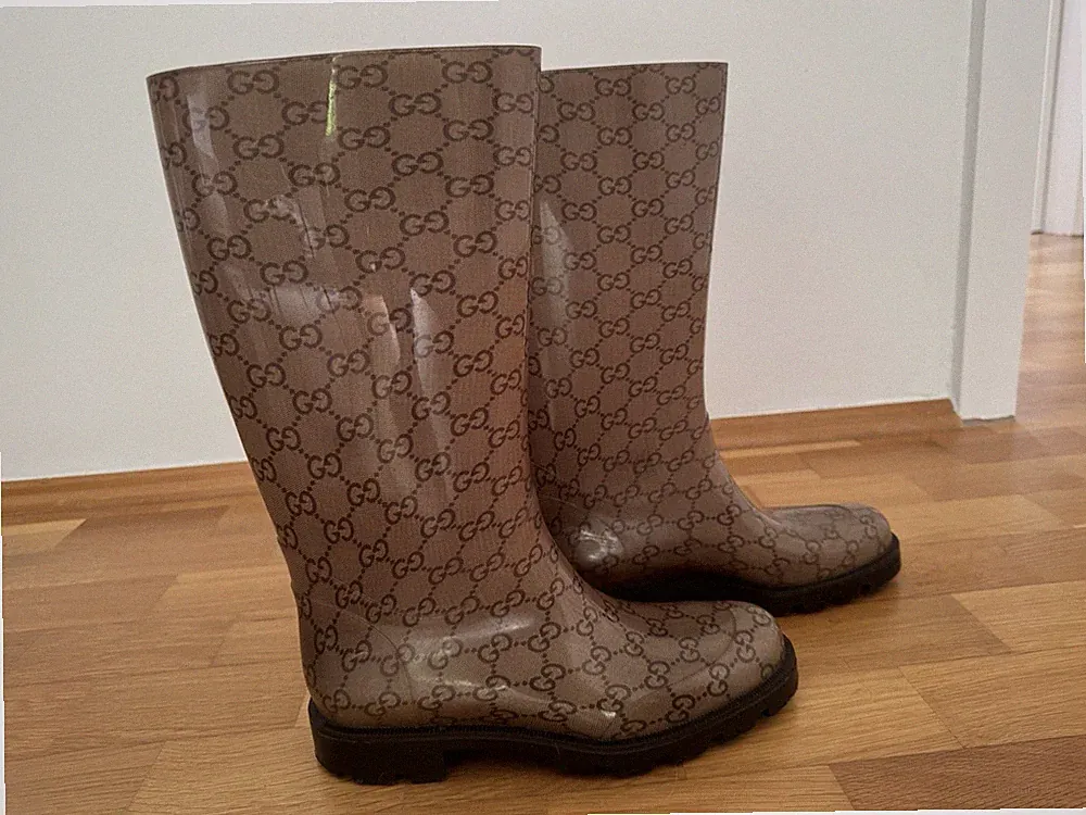 Gucci Gummistiefel GG Logo Gr: 37 braun Top Zustand Must Have :)