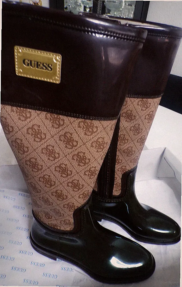 Guess Damen Stiefel Original Vintage Mode Elegant Neu Größe 35 Komfort Fashion