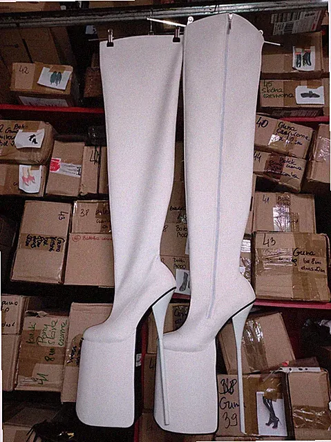 Handgefertigte Overknee-Stiefel in vielen Farben, 30 cm Plateau, 20 cm Bolingier