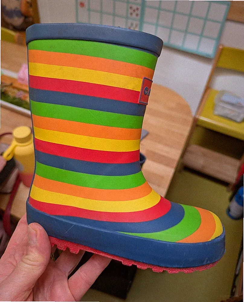 Gestreifte Gummistiefel für Damen
