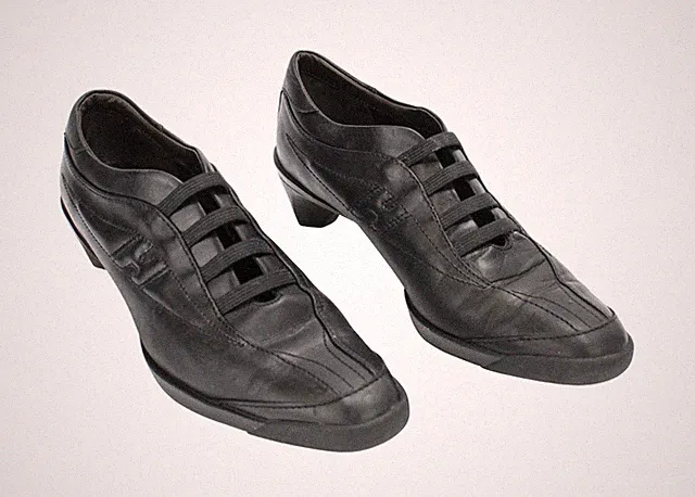 Hogan Schuhe Damen Eu 37 Schwarzes Leder Elastische Bänder Verschluss Absatz