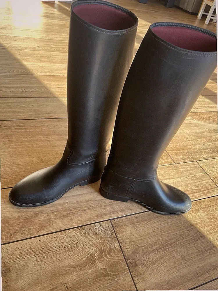 39 Gummistiefel