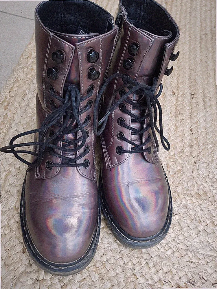 Holographic Boots von Dockers Stiefel 37 schimmernd metallic Schnürstiefel