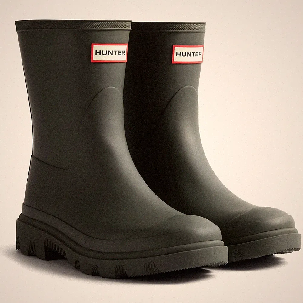 Hunter Downpour Short Boot Damen Gummistiefel In Dunkeloliv