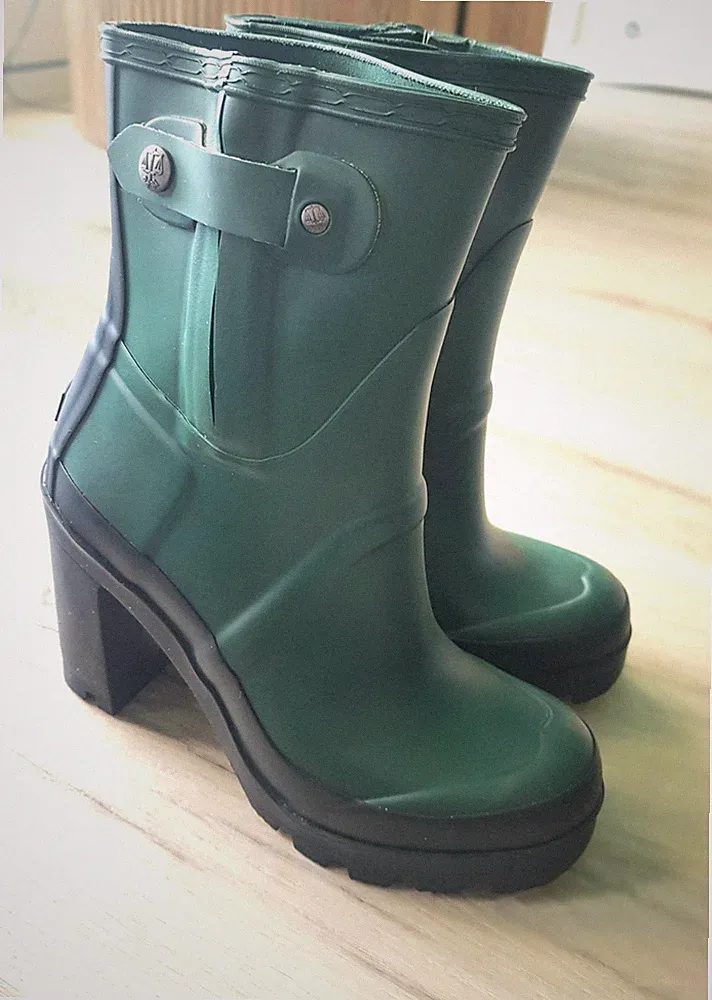 HUNTER Gummistiefel, Gr 38 (37,5), sehr guter Zustand,gebraucht, hoher Absatz