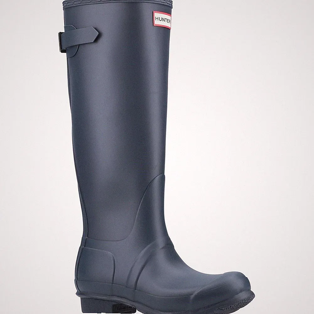 Hunter Original Tall Back Adjustable Gummistiefel Für Damen In Marineblau