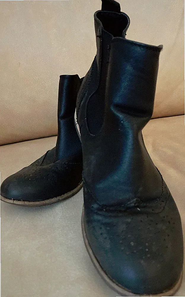 JUMEX Bequeme Damen Schlupf Knöchel Stiefelette Boots 39 Schwarz Gummizug