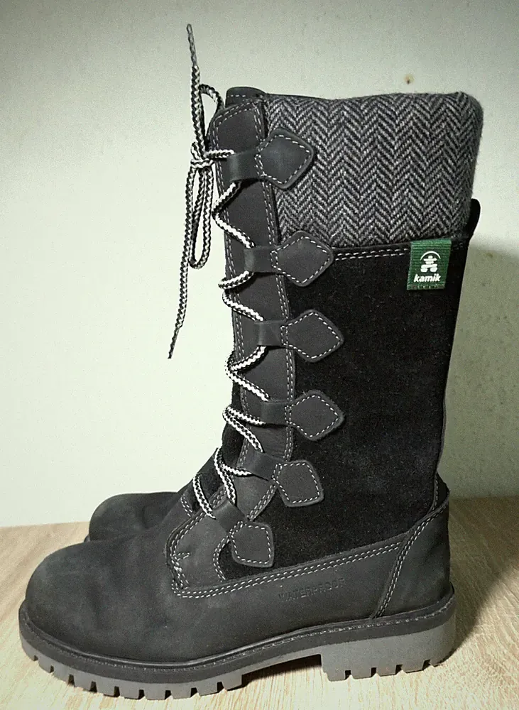 ❤️KAMIK SCHWARZE STIEFEL GRÖßE 35 INNEN RV BIS -32 WÄRMESCHUTZ + WASSERDICHT
