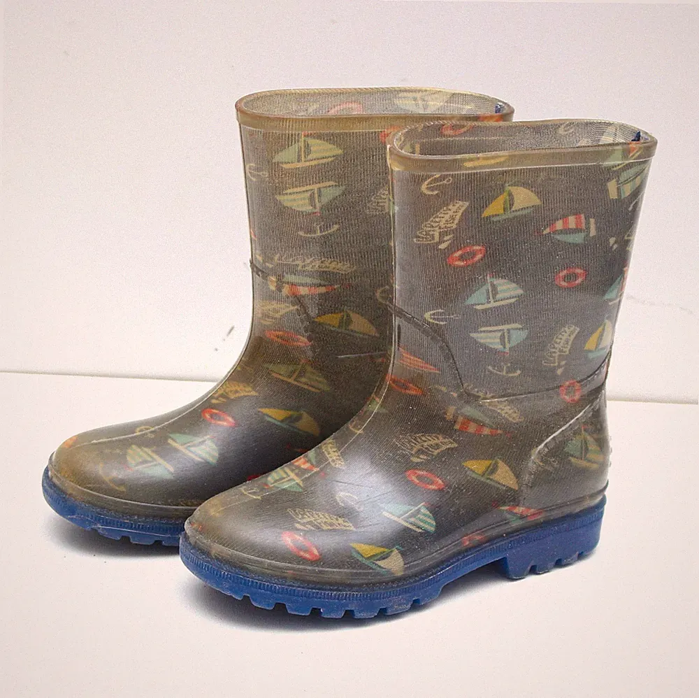 Kinder Gummistiefel EU 26 mehrfarbig Boote, Anti-Rutsch, LED Leuchtsohle
