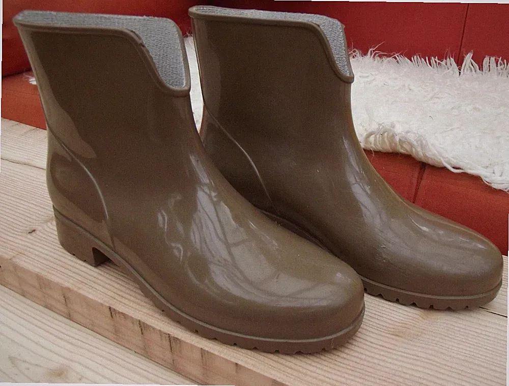 klassische Stiefelette Gummistiefel braun Gr. 39