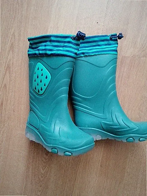Kleinkinder Regenstiefel Gummistiefel Mit Blinkfunktion GR.24 NEU