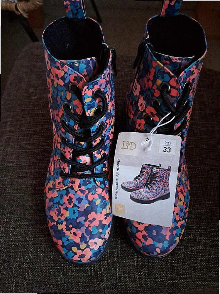 L&D Modische Stiefel 33 Mädchen geblümt Neu
