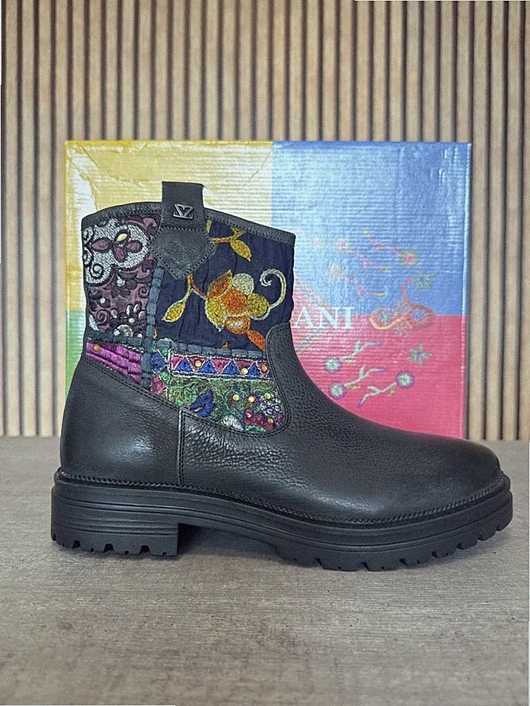 LAzamani Boots Damen Stiefel Schwarz Schuh Gr. 41 Handarbeit Neu