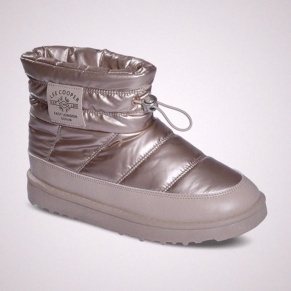 44 Schneestiefel